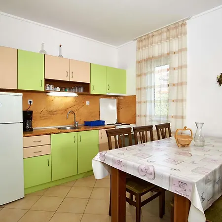 Life - 3 With Private Pool *